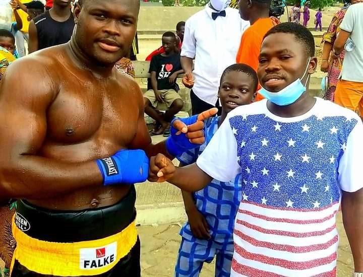  Boxe professionnelle au Bénin : Anselme Gnansingbé s’engage avec un nouveau manager