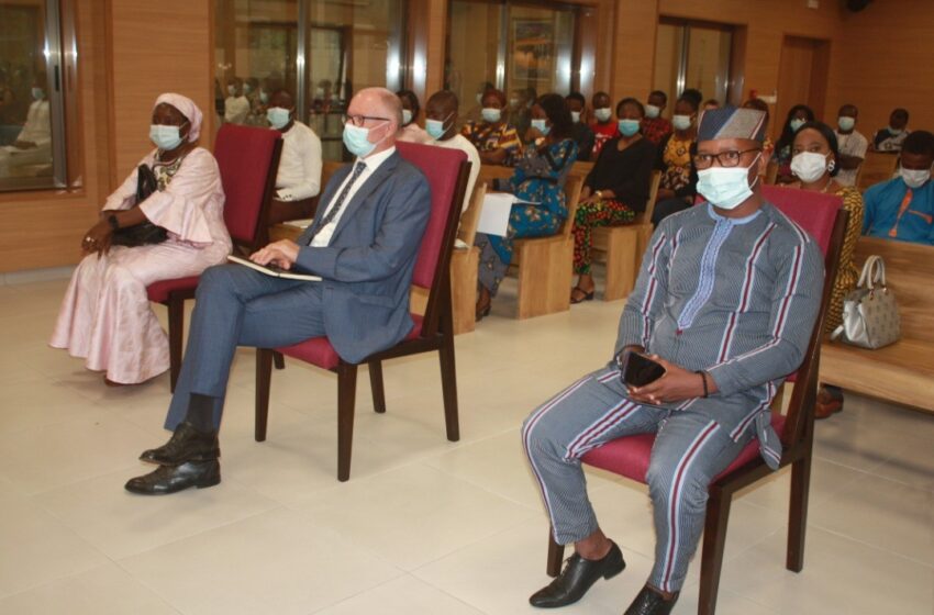  Cour constitutionnelle : Joseph Djogbenou échange avec les jeunes leaders du Bénin