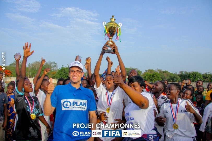  Promotion du leadership des filles par la pratique du football au Bénin