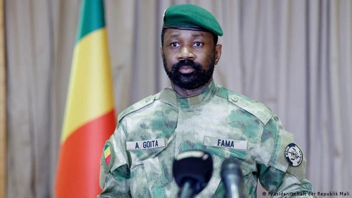  Mali: Goïta sème la confusion