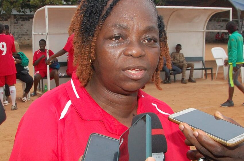  Constance Meffon après sa levée de sanction à la Fédération Béninoise de Basket-Ball:  » Le chien aboie…je suis la dame à abattre »