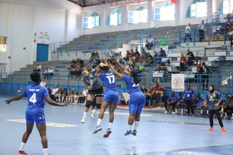  Participation de Flowers-CNSS Dames au CACC de Handball : Si proche et si loin