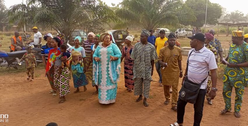  Fièvre électorale à Sakété : Film du périple Olga Akitobi dans la région