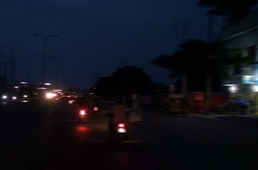  Absence of public lighting on the Godomey-Akassato road : Unsafe users